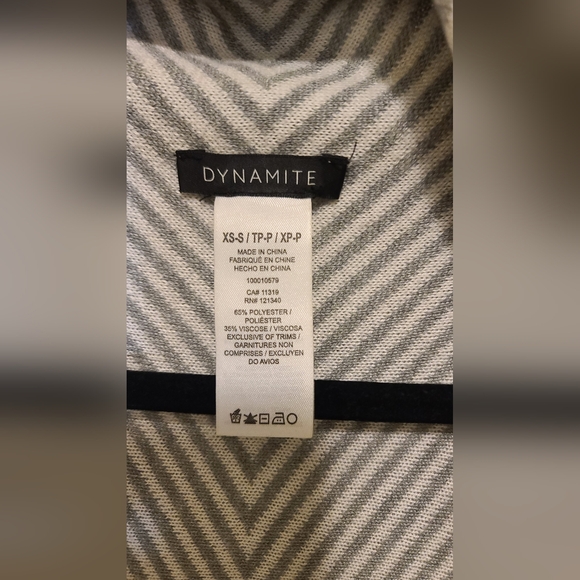 Dynamite Gray&White Geometric Print Sleevless Cardigan Size XS-S - Picture 3 of 5